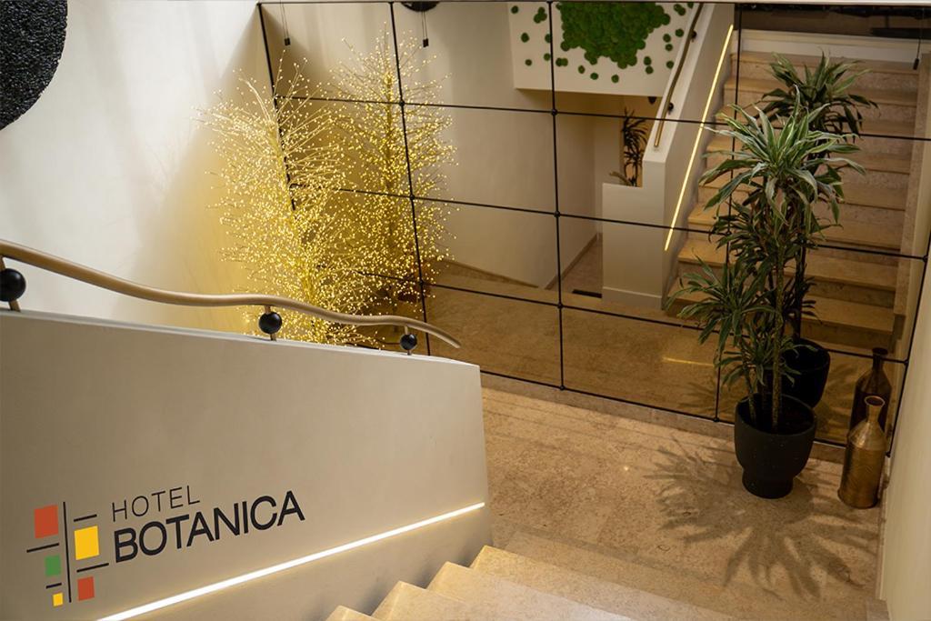 Hotel Botanica Belgrade Extérieur photo